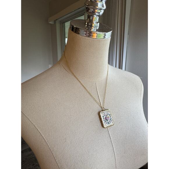 Vintage Porcelain Pendant Franklin Mint Valentine Sweetheart 18” Chain Floral - Picture 12 of 13